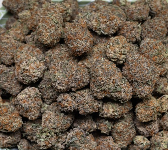 Obtenir la variété de cannabis Pink Runtz en ligne à Paris France