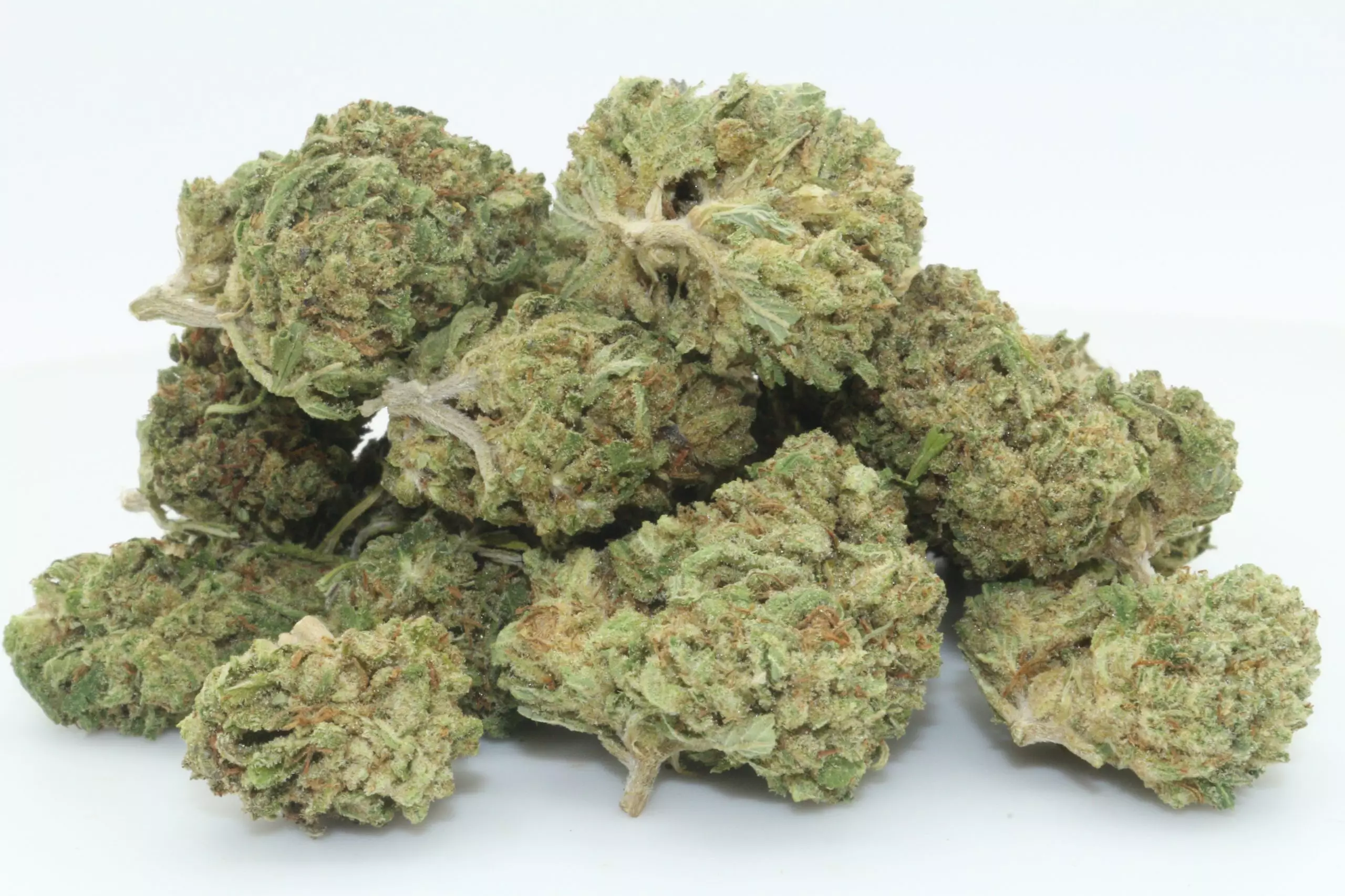 Wedding Cake Strain in Australia: Genetics, Characteristics, and Legal Considerations